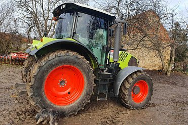 CLAAS Arion 530